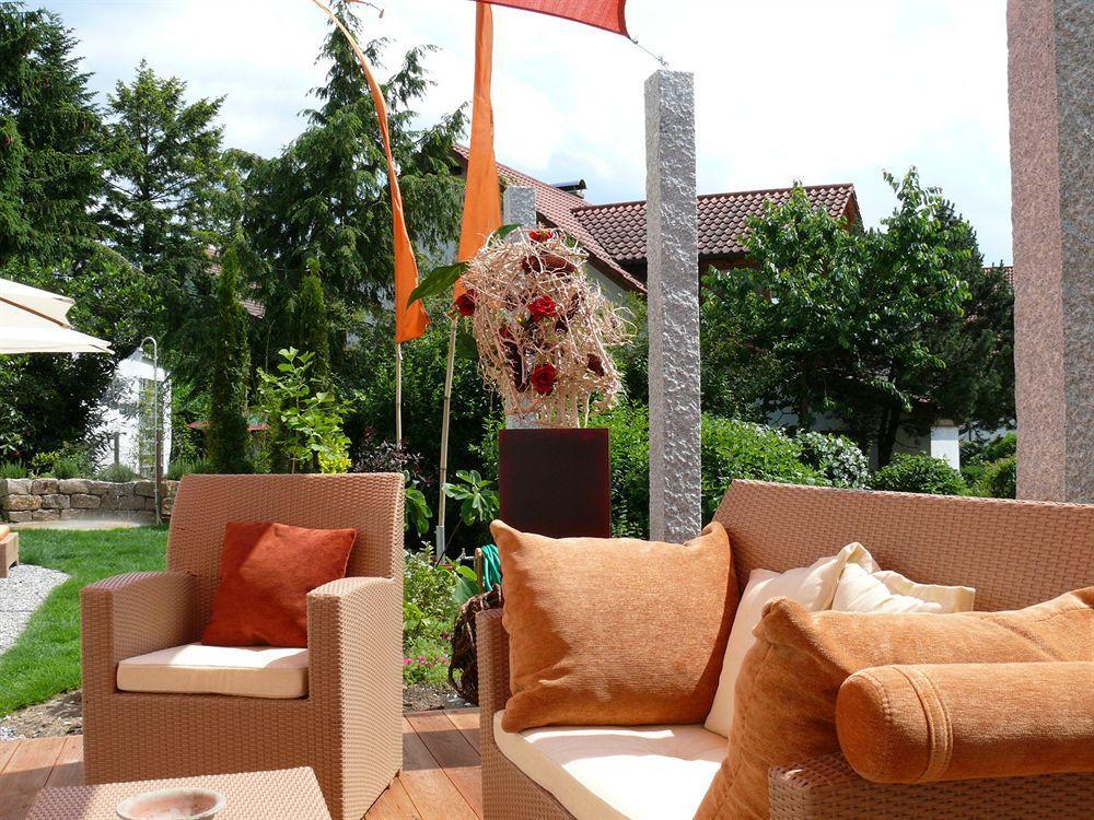Hotel Hellers Twenty Four I -24H-Check-In- Friedrichshafen Esterno foto